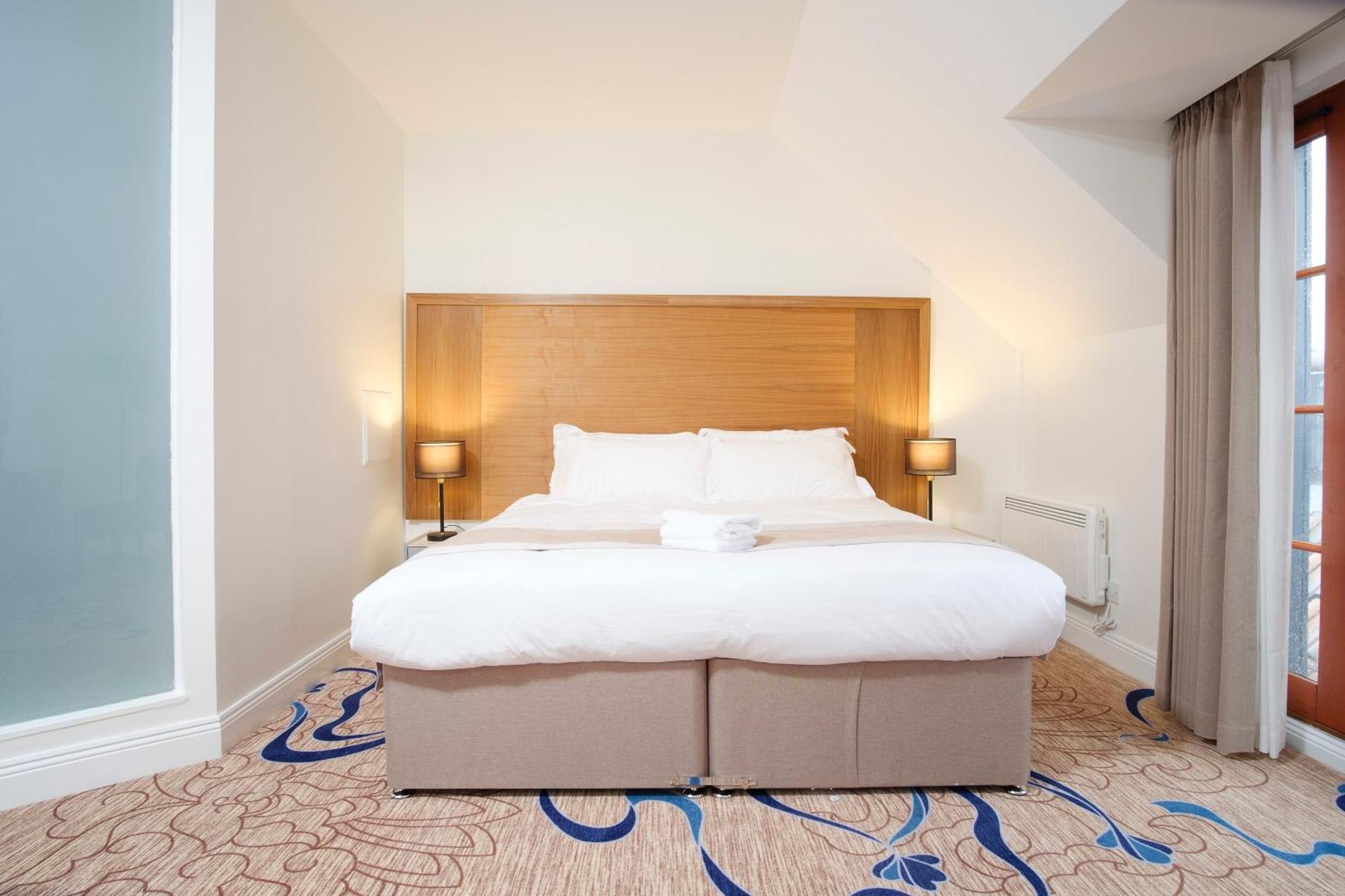Kelpies Hotel Falkirk Bagian luar foto